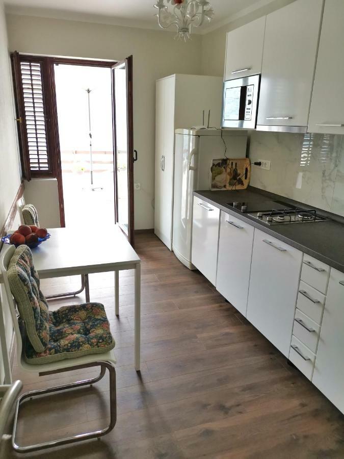 Bay Terrace Apartment Donji Stoliv Kültér fotó